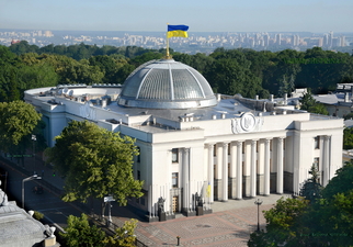 Діючому парламенту вигідно зберегти ганебну систему — Дерев’янко