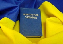 Зміни до Конституції в частині правосуддя могли бути репетицією перед змінами щодо особливого статусу Донбасу — Дерев’янко