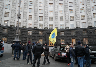 Дерев’янко закликав Уряд внести свої пропозиції до законопроекту про авто на іноземній реєстрації