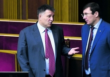 РУХ НОВИХ СИЛ вимагає звіту Луценка і Авакова в парламенті (ВІДЕО)