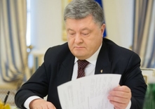 Порошенко змусив громадських активістів подати е-декларації, нашкодивши міжнародному іміджу України — Дерев’янко (ВІДЕО)