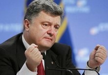 Порошенко розпочав президентську кампанію, використовуючи свою посаду для піару — Дерев’янко (ВІДЕО)