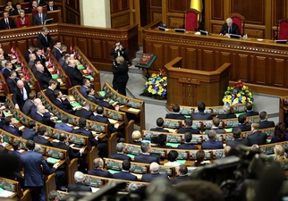 Юрій Дерев’янко голосував проти регіоналів на посади прем'єра та спікера