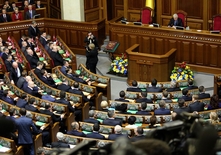 Юрій Дерев’янко голосував проти регіоналів на посади прем'єра та спікера