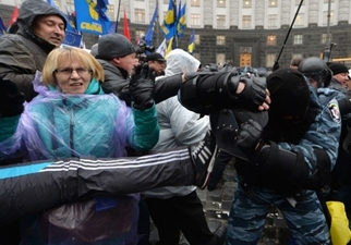 Міністра МВС притягнуть до відповідальності за бездіяльність на "євромайданах"